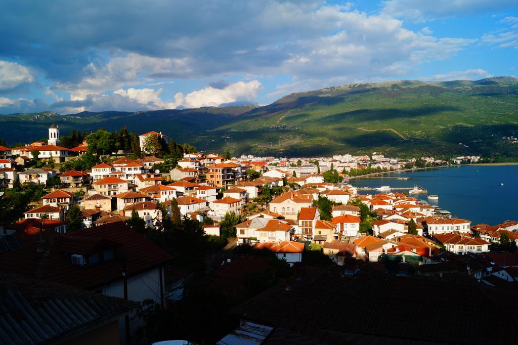 Snegar Apartments Ohrid Exterior photo